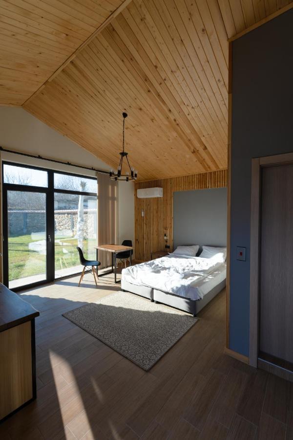 Sea And Mountain Hotel Prolesha Exterior foto