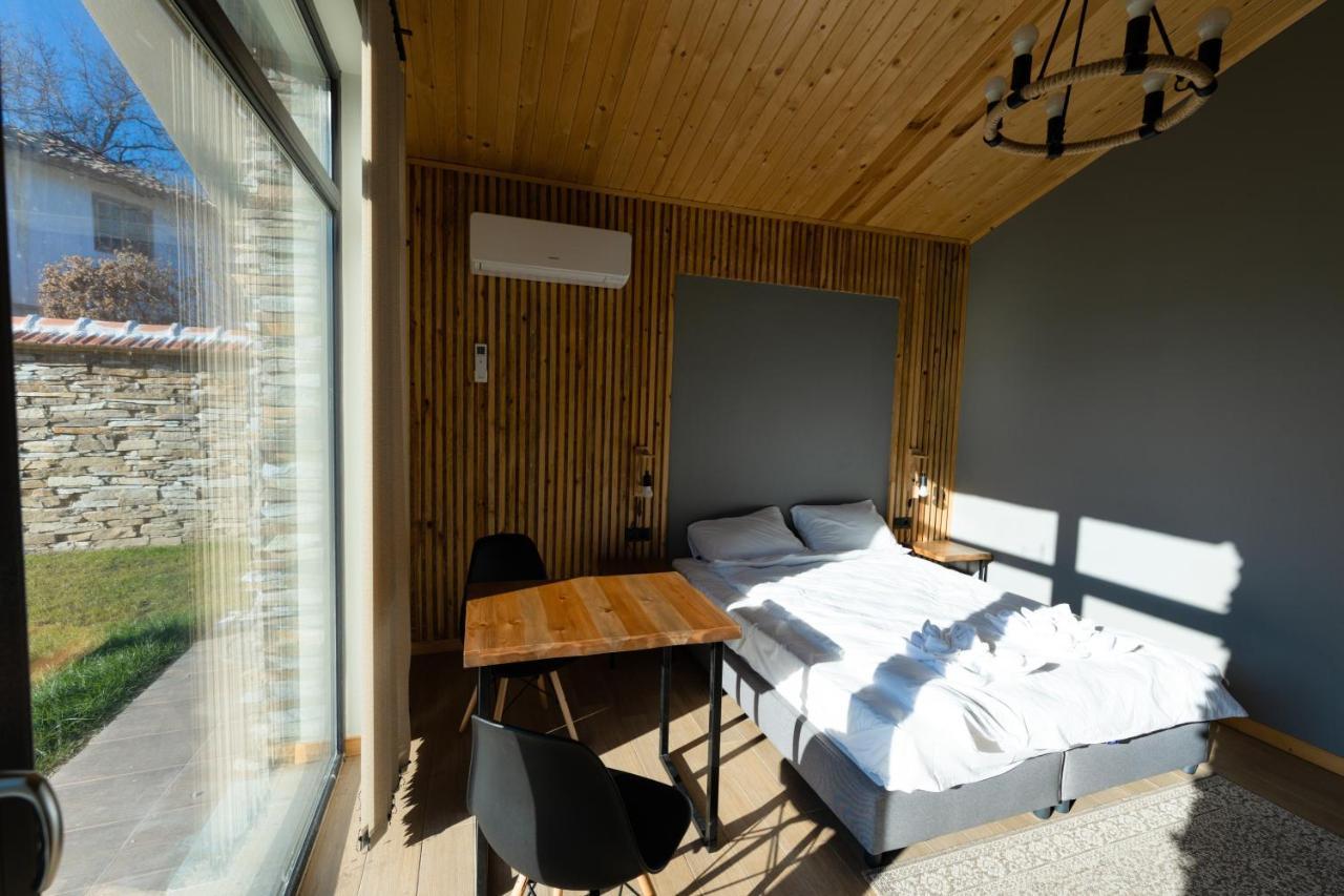 Sea And Mountain Hotel Prolesha Exterior foto