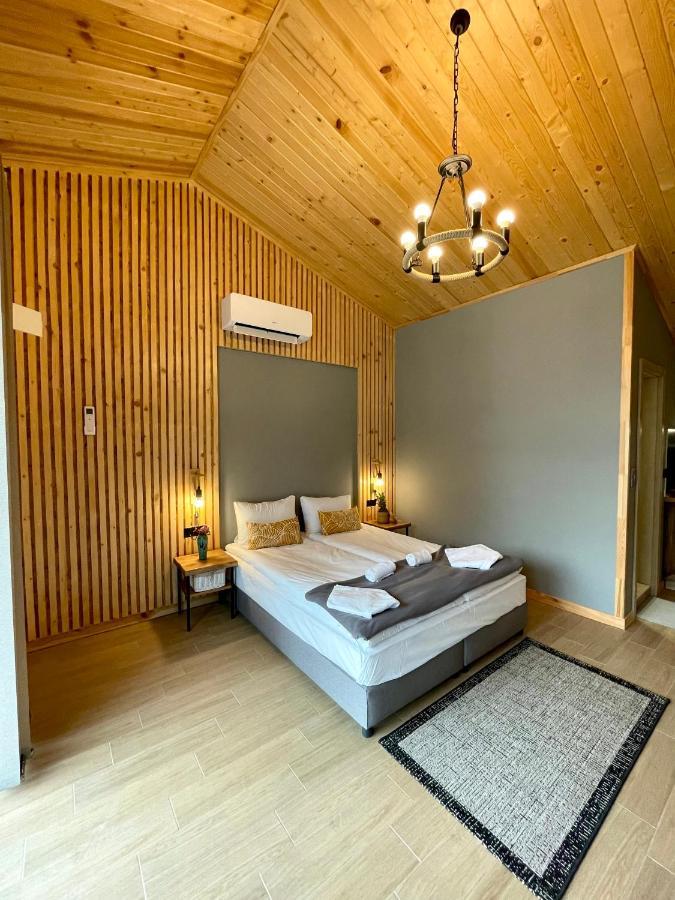 Sea And Mountain Hotel Prolesha Exterior foto